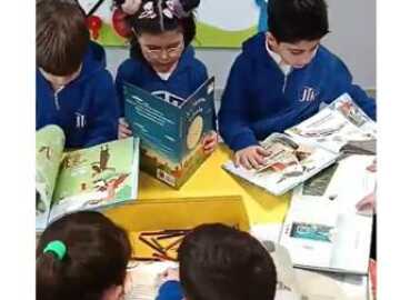 Anasınıfı Kütüphane Gezisi