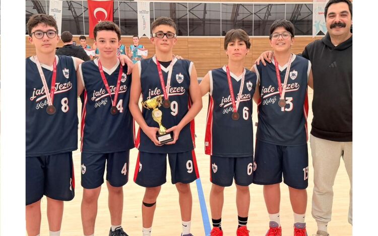 Basketbolda 3'üncülük